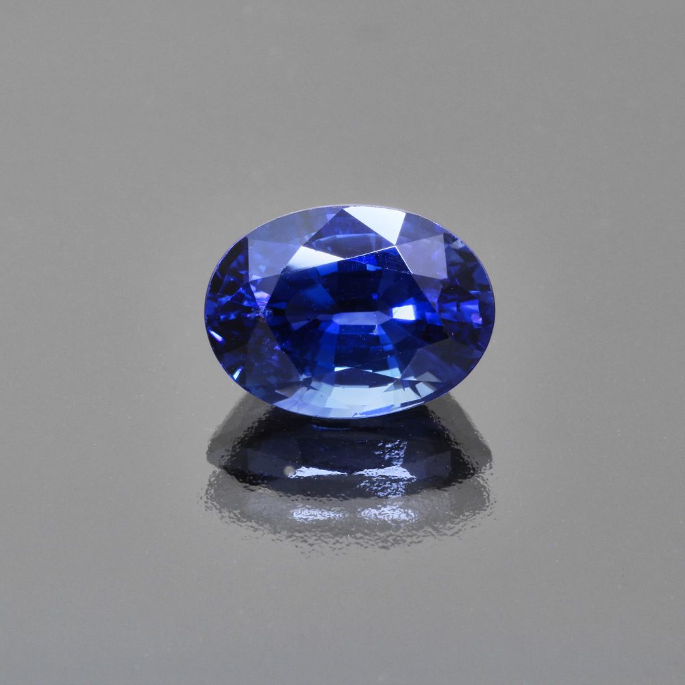 Blue sapphire oval by Caram_front view