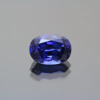 Blue sapphire oval by Caram_front