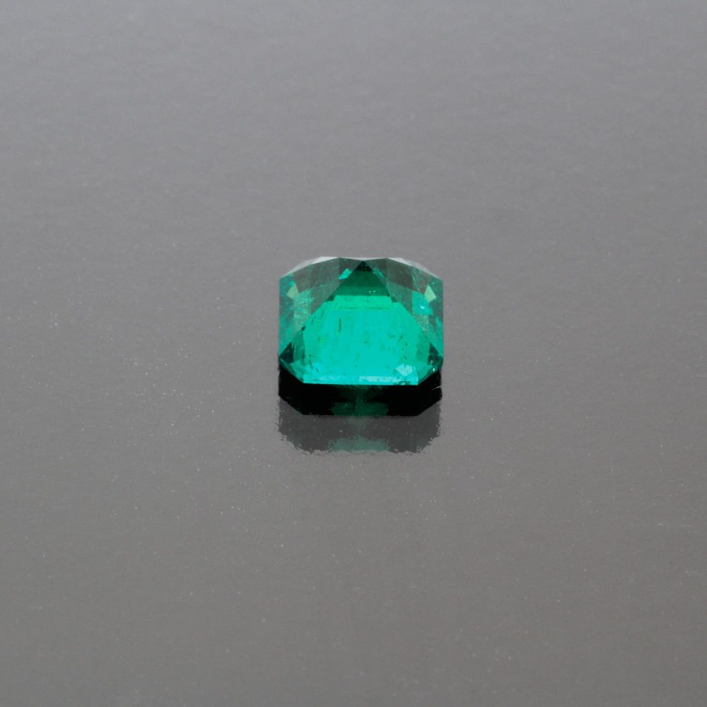 Emerald octagon Colombia no oil by Caram_back view