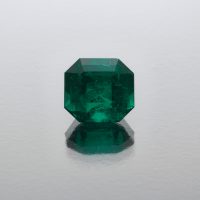 Fine Muzo Colombian emerald octagon by Caram_front view